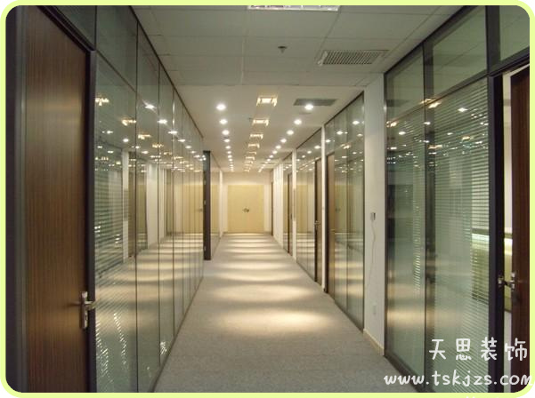 <a href=http://www.lxj10.cn/ target=_blank class=infotextkey>合肥辦公室裝修</a>