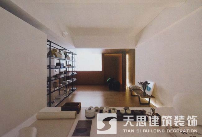 <a href=http://www.lxj10.cn/ target=_blank class=infotextkey>合肥辦公室裝修</a>側面書架