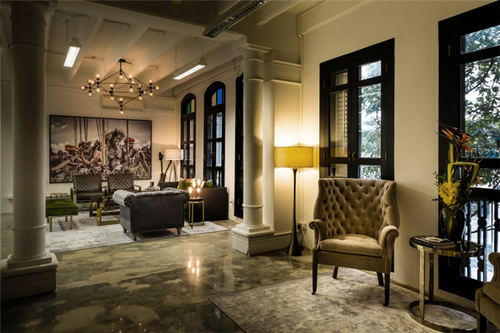 <a href=http://www.lxj10.cn/ target=_blank class=infotextkey>合肥辦公室裝修</a>公司